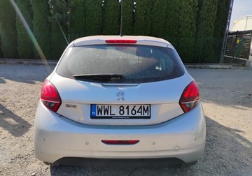 Peugeot 208 I Hatchback 5d Facelifting 1.6 BlueHDi 75KM 2017 Peugeot 208 2017r, Salonowy. 1.6 HDI. Uszkodzony przod. Jezdzi. 1.6 75KM, zdjęcie 16