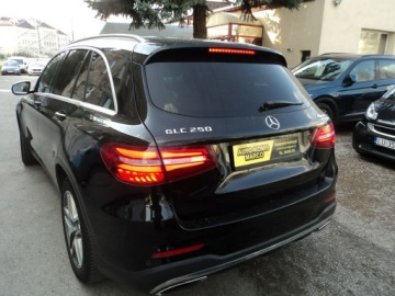 Mercedes GLC C253 2016 Mercedes GLC 250 sprzedam ładnego MERCEDESA GLC, zdjęcie 4