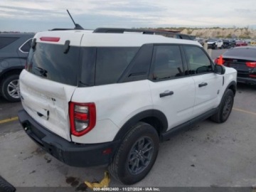 Ford Bronco VI 2024 Ford Bronco 2024r., 4x4, 1.5L 1.5 Benzyna 181KM, zdjęcie 3