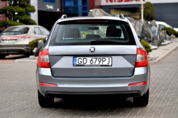 Skoda Octavia II Kombi Facelifting 1.6 TDI CR DPF 105KM 2013 Škoda Octavia Skoda Octavia 1.6 TDI 105KM Klima, zdjęcie 19
