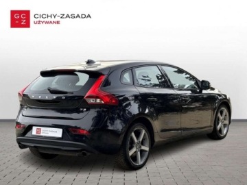 Volvo V40 II Hatchback 1.6 T3 150KM 2013 Volvo V40 1.6 benzyna150KM KineticGrzane foteleGrzana szybaSerwis ASOSalon, zdjęcie 4