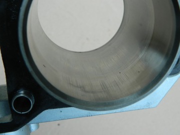 ЦИЛИНДР + ПОРШЕНЬ SUZUKI GN 250 GZ