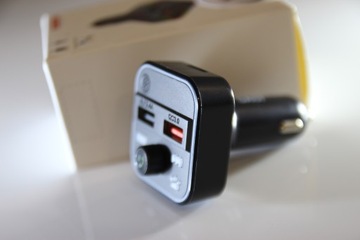 FM-ПЕРЕДАТЧИК BLUETOOTH ПРЕМИУМ-БРЕНДА БЫСТРОЕ ЗАРЯДНОЕ УСТРОЙСТВО QC USB PD MP079