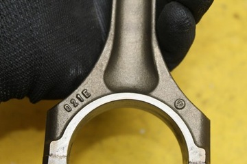 ШАТУН ПОРШНЯ ФАЭТОН 3.2 FSI AYT 021E