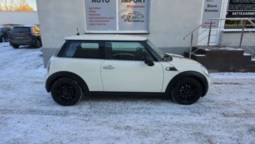 Mini One II Hatchback 1.4 95KM 2008 MINI ONE 1,4 benzyna 95 KM klima zarejestrowany 1.4 Benzyna 95KM, zdjęcie 10