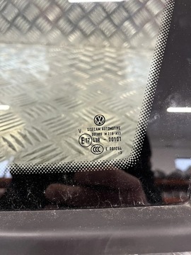 SKLO (OKNO) KAROSERIE ZADNÍ PRAVÁ VW TAIGO 21- 2023 ROK