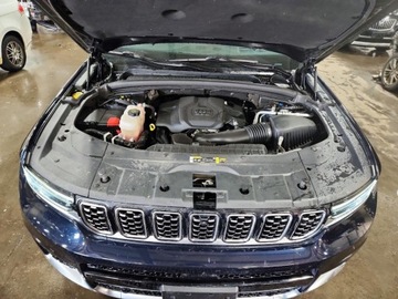 Jeep Grand Cherokee V 2023 Jeep Grand Cherokee L Summit 2023 5.7 Benzyna 357KM, zdjęcie 6