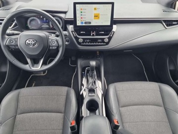 Toyota Corolla XII TS Kombi Facelifting 1.8 Hybrid 140KM 2023 Toyota Corolla Toyota Corolla 1.8 Hybrid Comfort Style, salon PL, gwarancja, zdjęcie 2
