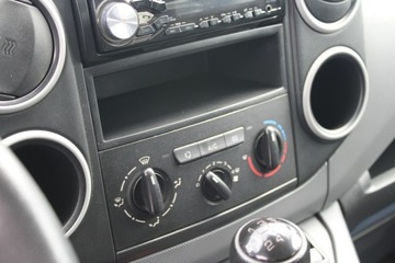 Peugeot Partner II Tepee Facelifting 2015 1.6 BlueHDi 100KM 2017 Peugeot Partner F-vat,salon-pl czujnik-parkowania,, zdjęcie 14