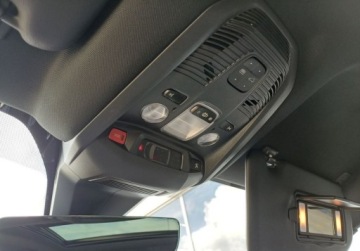 Peugeot 3008 II Plug-In Hybrid HYbrid4 300 PHEV 300KM 2020 Peugeot 3008 136 1.6 Hybrid4 PHEV GT PACK 300 KM 4x4 AUTOMAT I wl. FV23, zdjęcie 27