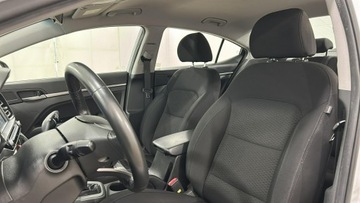 Hyundai Elantra VI Sedan Facelifting 1.6 MPI Gamma 128KM 2020 Hyundai Elantra 1.6 MPI 127KM Salon Polska, zdjęcie 9