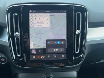 Volvo XC40 Crossover Facelifting 2.0 B3 163KM 2025 Volvo XC 40 VOLVO XC40 B3 Plus Dark Benzyna (163+1, zdjęcie 20