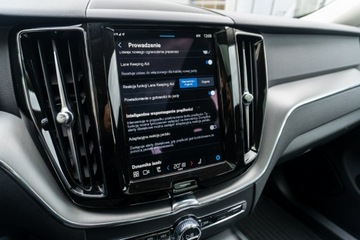 Volvo XC60 II Crossover Plug-In Facelifting 2.0 T6 350KM 2024 Volvo XC 60 YV1UZH4V7S1029532, zdjęcie 31