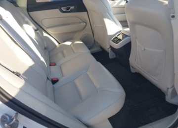 Volvo XC60 II 2024 Volvo XC 60 2024r., B5 Ultimate Dark Theme, 2L, od ubezpieczalni 2.0 250KM, zdjęcie 10