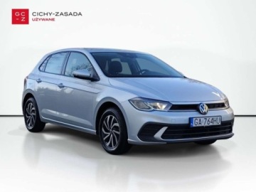 Volkswagen Polo VI Hatchback 5d Facelifting 1.0 TSI 95KM 2022 Volkswagen Polo Kamera Cofania Podgrzewane fotele Salon Polska Benzyna, zdjęcie 6