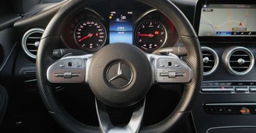 Mercedes GLC C253 2020 Mercedes-Benz GLC 2.0 258KM 4Matic AMG Navi Kamera Panorama Tempomat Gwara, zdjęcie 16