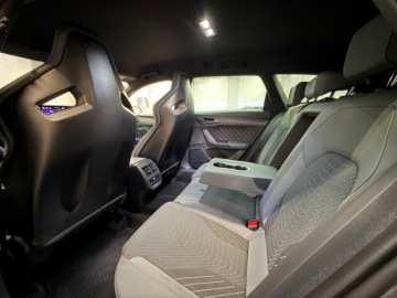 Cupra Leon II Sportstourer Facelifting 2.0 TSI 333KM 2024 Cupra Leon Sportstourer VZ 2.0 TSI 333 KM 7-biegow, zdjęcie 25