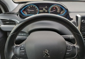 Peugeot 2008 I SUV Facelifting 1.2 PureTech 110KM 2018 Peugeot 2008 232 Allure 110 KM Automat I wl. Serwisowany w ASO GWARANCJA, zdjęcie 22
