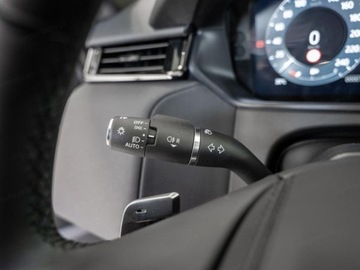 Land Rover Range Rover Velar SUV 2.0 204KM 2024 Range Rover Velar D200 S 2.0 (204KM) 2024, zdjęcie 7