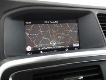 Volvo V60 I Kombi Facelifting 2.0 D2 DRIVE-E 120KM 2017 Volvo V60 2.0D 6MT Klimatyzacja Nawigacja Tempomat, zdjęcie 24