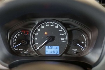 Toyota Yaris III Hatchback 5d Facelifting 2017 1.0 VVT-i 72KM 2020 Toyota Yaris 1.0 Active BenzynaLPG 72KM, zdjęcie 32