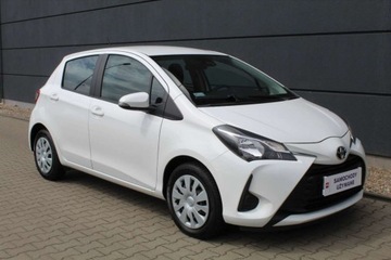 Toyota Yaris III Hatchback 5d Facelifting 2017 1.5 Dual VVT-iE 111KM 2017 Toyota Yaris Toyota Yaris 1.5 VVTi Salon Pl AS..., zdjęcie 7