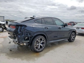 BMW X6 G06 2021 BMW X6 M50I 2021 4.4l 4.4 Benzyna 523KM, zdjęcie 3