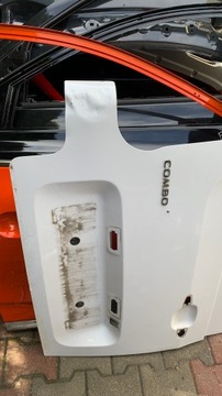 COMBO E BERLINGO IV RIFTER DVEŘE ZADNÍ LEVÉ PLNÉ