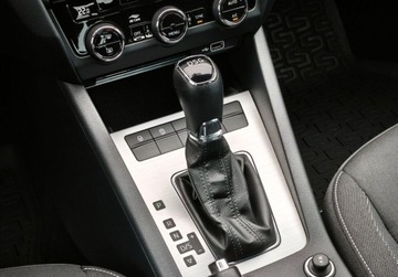 Skoda Octavia III Liftback Facelifting 1.4 TSI 150KM 2018 Skoda Octavia Ambition Pakiet Amazing, FV 23, Tempomat, Czujniki parkowan, zdjęcie 24