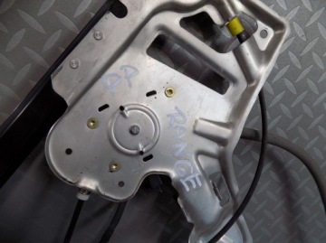 ОКНО ПЕРЕДНЕЕ ПРАВОЕ RANGE ROVER L322