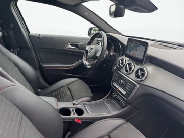 Mercedes GLA I Off-Roader Facelifting 1.6 200 156KM 2019 Mercedes-Benz GLA GLA 200 1 wlasciciel Polskie Salon DARMOWY RAPORT AUT, zdjęcie 14