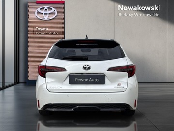 Toyota Corolla XII TS Kombi Facelifting 2.0 Hybrid Dynamic Force 196KM 2023 Toyota Corolla 2.0 Hybrid GR Sport Dynamic Seria E, zdjęcie 4