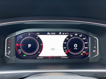 Volkswagen Tiguan II SUV Facelifting 2.0 TDI 200KM 2022 Volkswagen Tiguan 2.0TDI 200KM Elegance DSG 4x4 SerwisASO Acc Matrix Kessy, zdjęcie 23