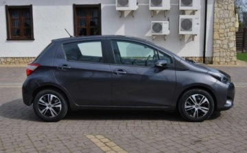 Toyota Yaris III Hatchback 5d Facelifting 2017 1.0 VVT-i 72KM 2019 Toyota Yaris GWARANCJA, 1. Rej. 2020r, Benzyna, Asystent pasa, Swietnie ut, zdjęcie 15