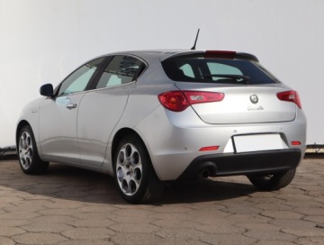 Alfa Romeo Giulietta Nuova II Hatchback 5d 1.4 TB 16v 120KM 2011 Alfa Romeo Giulietta 1.4 T, Klima, Klimatronic, zdjęcie 3