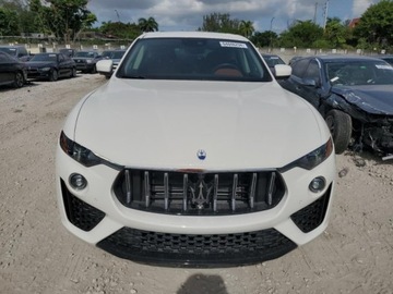 Maserati Levante 2022 Maserati Levante 2022r., Base, 3L, od ubezpieczalni 3.0 Benzyna 580KM, zdjęcie 4