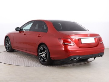 Mercedes Klasa E W213 Limuzyna 2.0 220d 194KM 2016 Mercedes E E 220 d, Salon Polska, Serwis ASO, zdjęcie 3