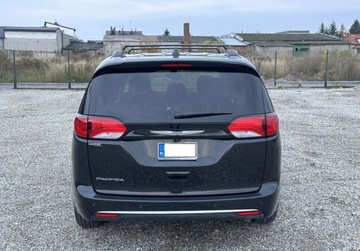 Chrysler Pacifica II 2017 Chrysler Pacifica 3.6 BENZ 287 KM 7 OSOB 2017r Warszawa 3.6 Benzyna, zdjęcie 11