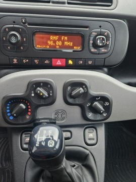 Fiat Panda III VAN 1.2 69KM 2014 Fiat Panda Rezerwacja, zdjęcie 9