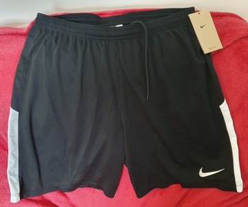 Nike Spodenki League Knit Ii M BV6852 010 L