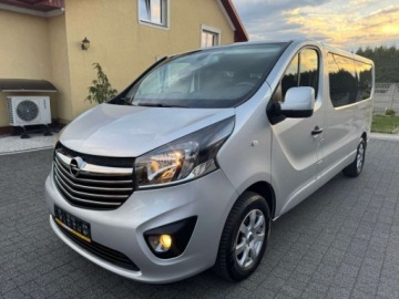 Opel Vivaro B Kombi Extra Long H1 2,9t 1.6 BiTurbo 125KM 2018 Opel Vivaro Auto sprowadzone z Niemiec Serwisowane Bezwypadkowe 1.6 Diesel, zdjęcie 3