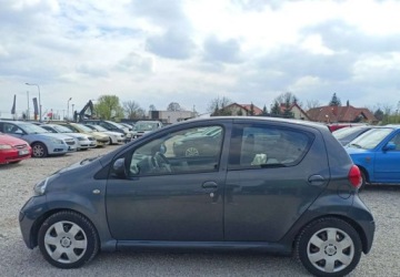 Toyota Aygo I Hatchback 3d 1.0 VVT-i 68KM 2007 Toyota Aygo Toyota Aygo Benzyna 68KM, zdjęcie 1