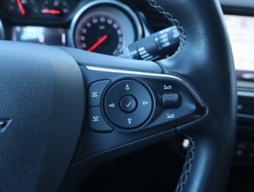 Opel Insignia II Grand Sport 1.5 Turbo 165KM 2017 Opel Insignia 1.5 Turbo, Salon Polska, Serwis ASO, zdjęcie 15