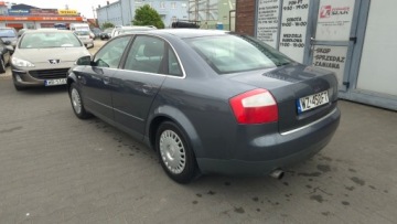 Audi A4 B6 Sedan 2.0 20V 131KM 2001 Audi A4 Limousine Ozarow Mazowiecki 2001 rok 2.0 benzyna LPG, zdjęcie 1