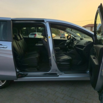 Mazda 5 II 2.0 MZR 150KM 2011 Mazda 5 2.0 MZR-DISI i-stop Center-Line, zdjęcie 21