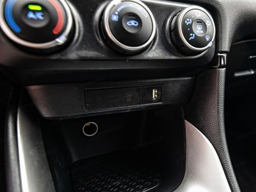 Toyota Yaris IV Hatchback 1.0 VVT-i 72KM 2022 TOYOTA Yaris 1.0 Comfort Hatchback 72KM 2022, zdjęcie 17