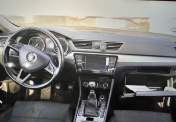 Skoda Superb III Liftback 2.0 TDI 150KM 2018 Skoda Superb poobcierany 2.0 Diesel 150KM, zdjęcie 4