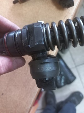 VW SHARAN I 1.9 TDI НАСОС ВПРЫСКА 038130073AK