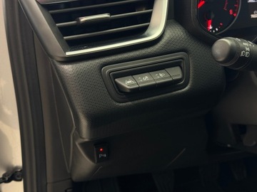 Renault Clio V Hatchback 5d 1.0 TCe 90KM 2022 Renault Clio Equilibre / LED / CarPlay/Android Aut, zdjęcie 19