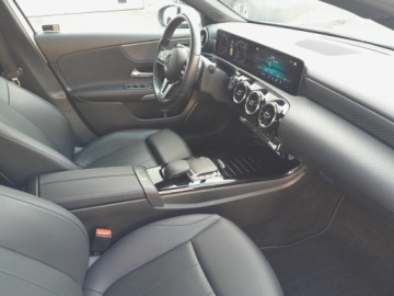 Mercedes Klasa A W177/V177 Sedan 2.0 200d 150KM 2022 Mercedes-Benz A 200 Gwarancja/ FV Vat 23%/ Led /TH, zdjęcie 14